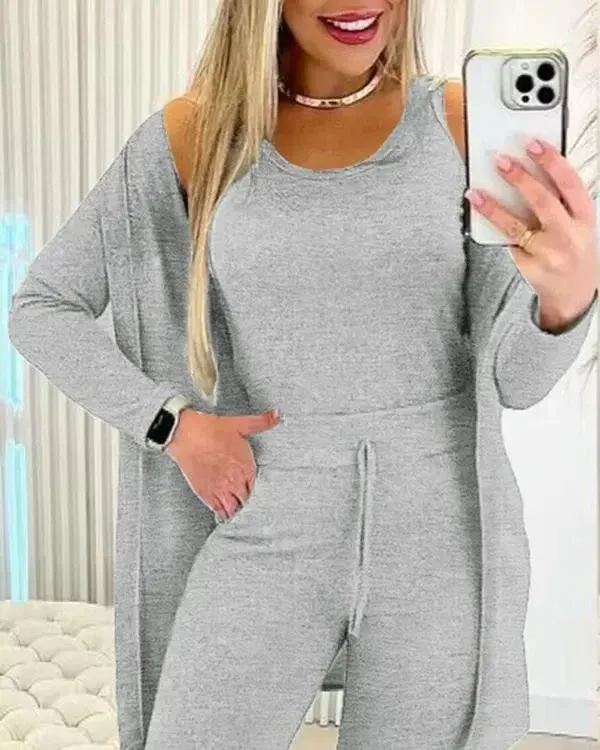 Női kerek nyakú trikó és húzózsinóros nadrág szett kabáttal