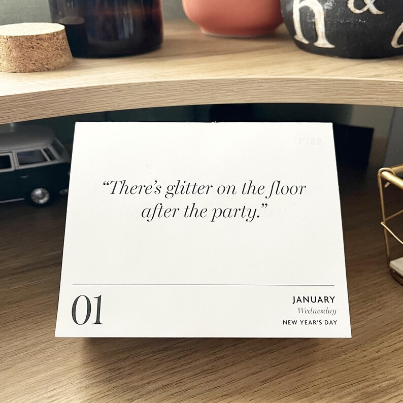 📅2025 Mini Daily Swiftie Desktop Calendar