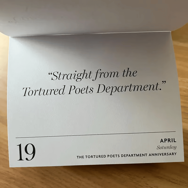 📅2025 Mini Daily Swiftie Desktop Calendar