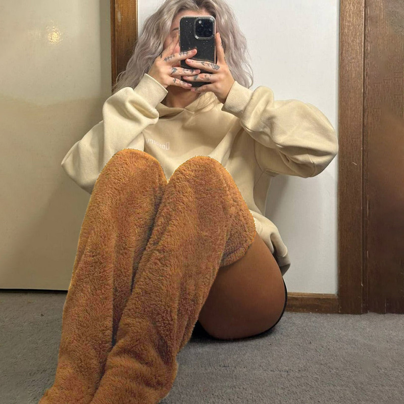 Plush Teddy Bear Floor Socks Knee Pads Stockings Warm High Socks