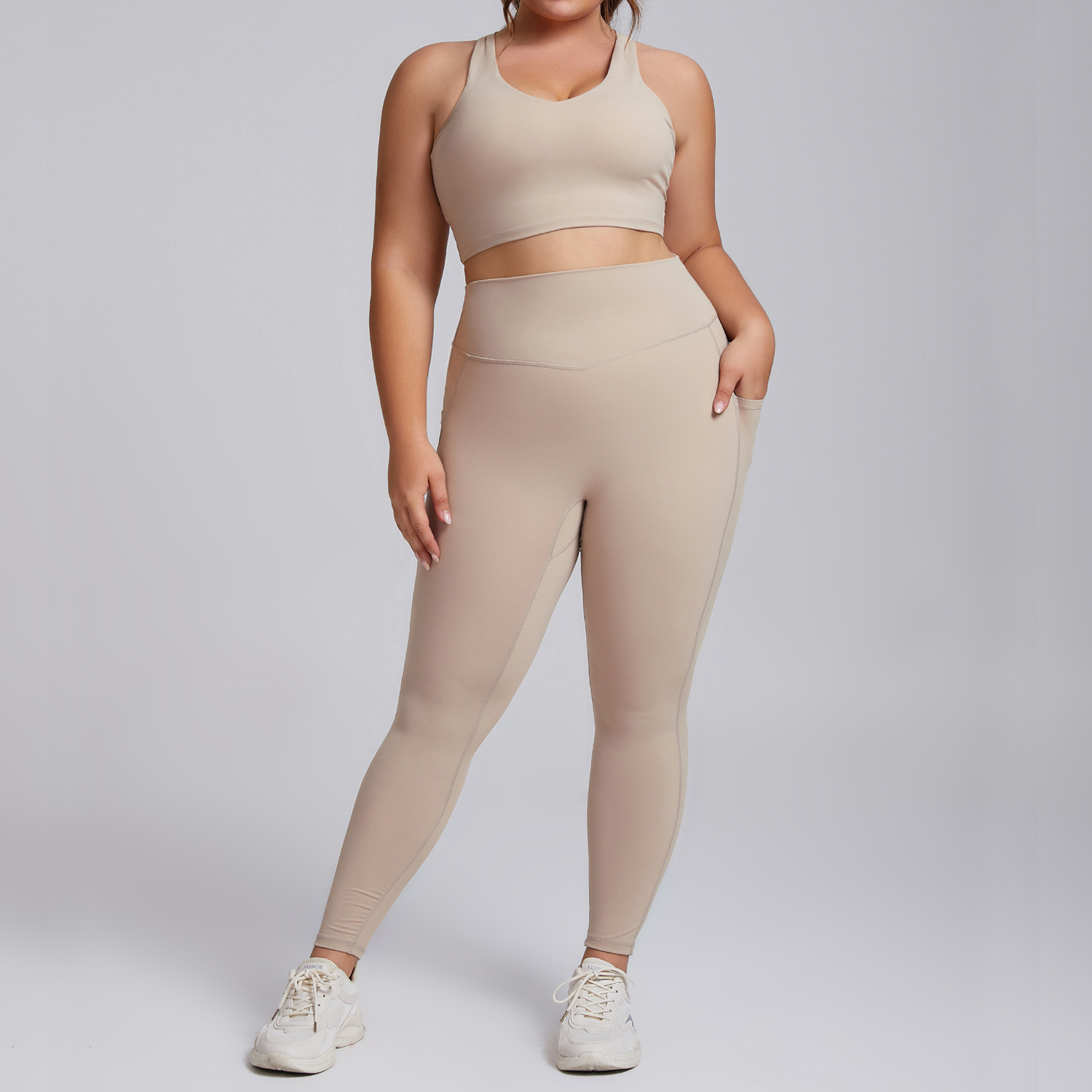 Plus Size Yoga Suit Sportswear Vest And Pocket Pants Two Piece Suit
