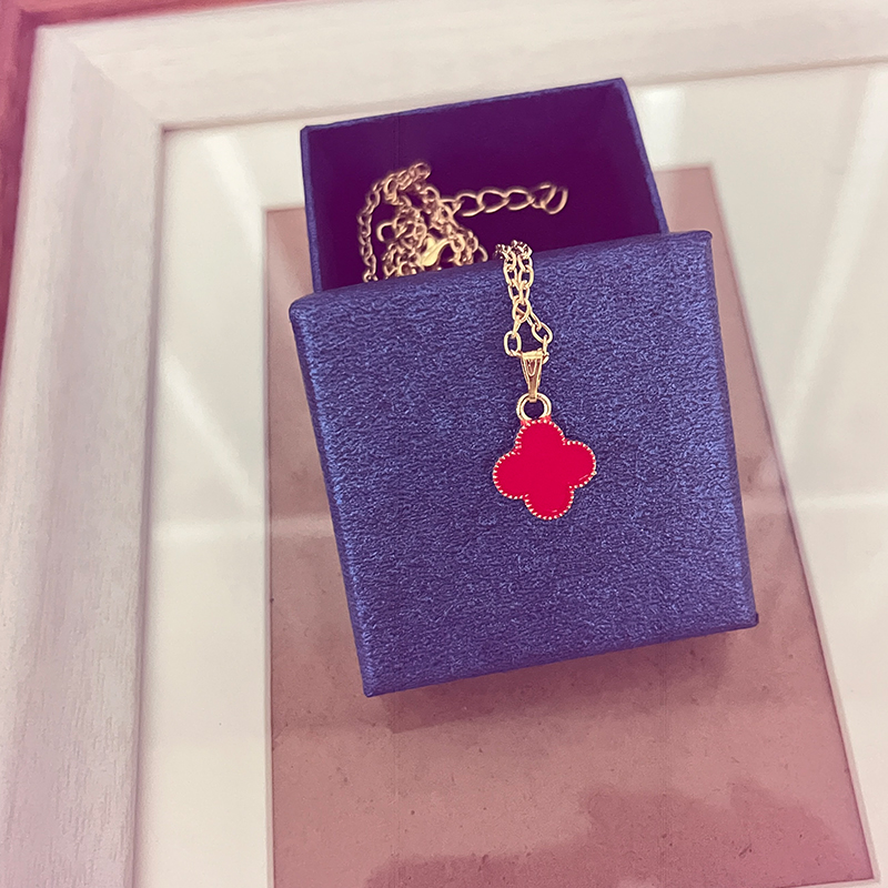 Lucky Four-leaf Clover Love Heart Necklace Clavicle Chain Accessories