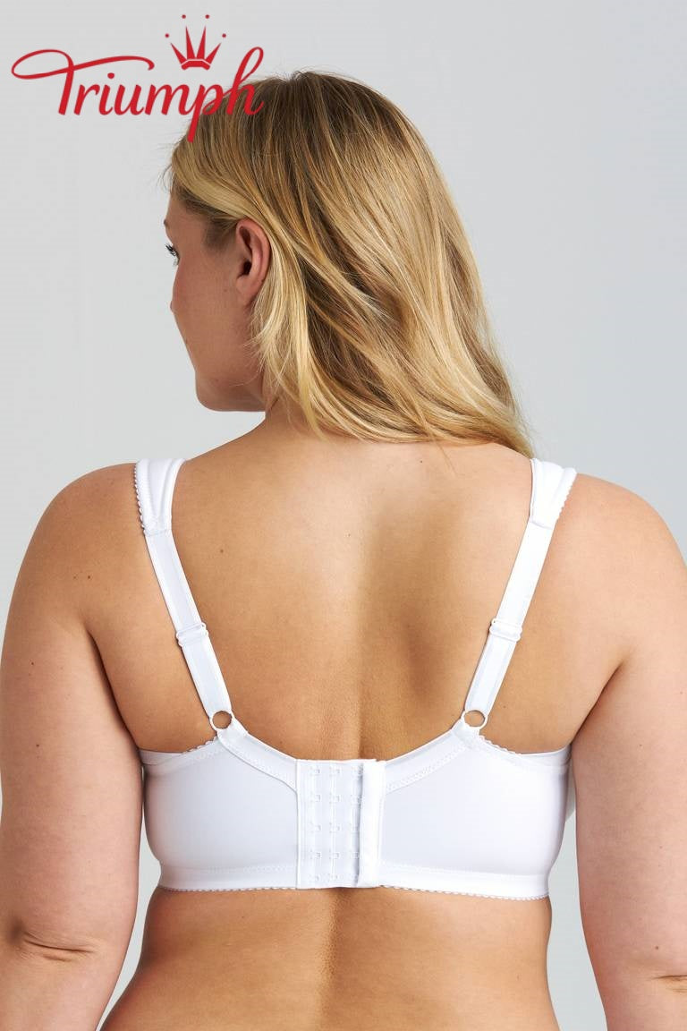 Triumph® 4-piece set 🥰 Comfortable bra made of pure cotton and suitable for women with larger breasts.