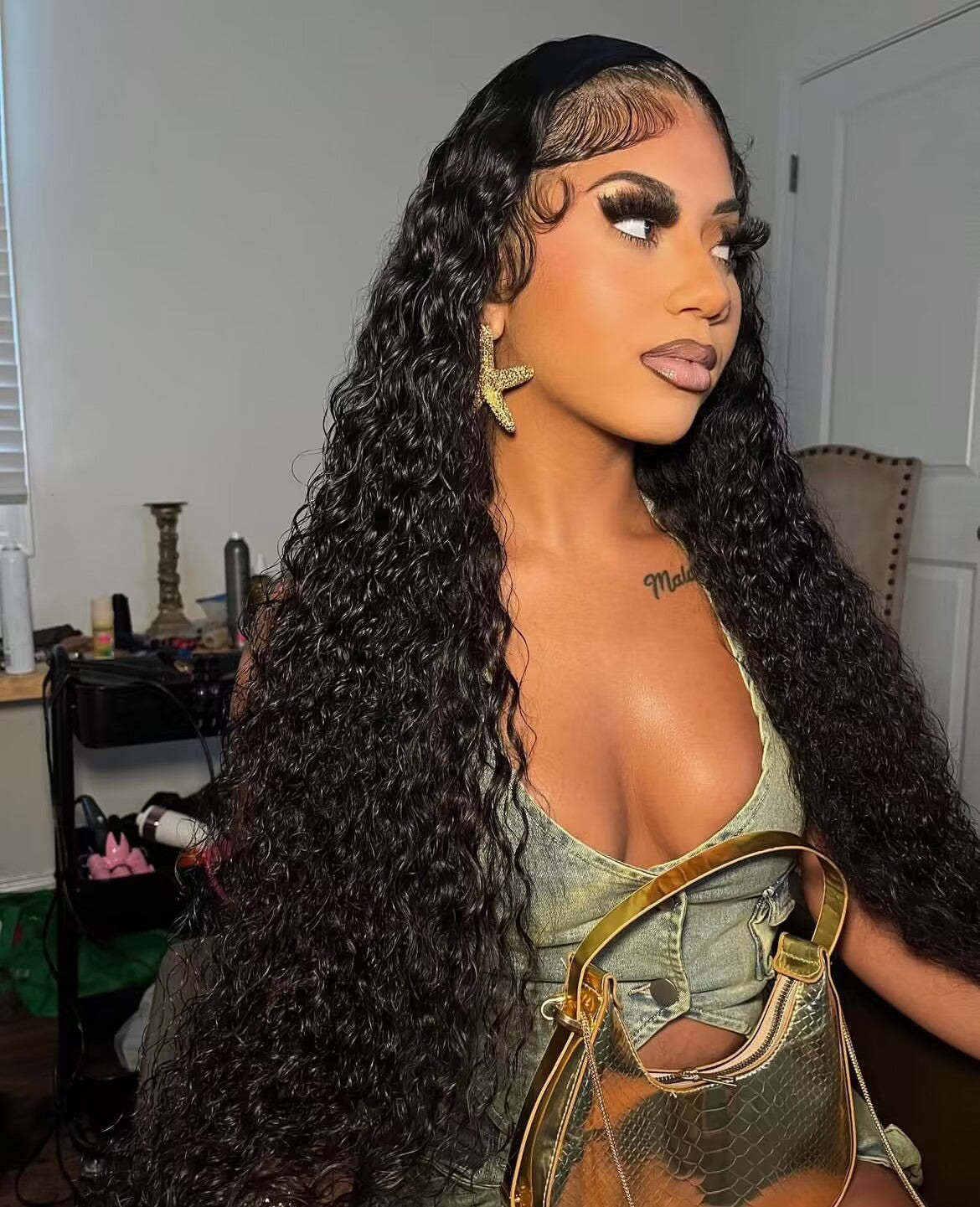 Raw Hair Deep Wave 4x4 5x5 6x6 7x7 HD Closure Wigs Classic Hairstyle