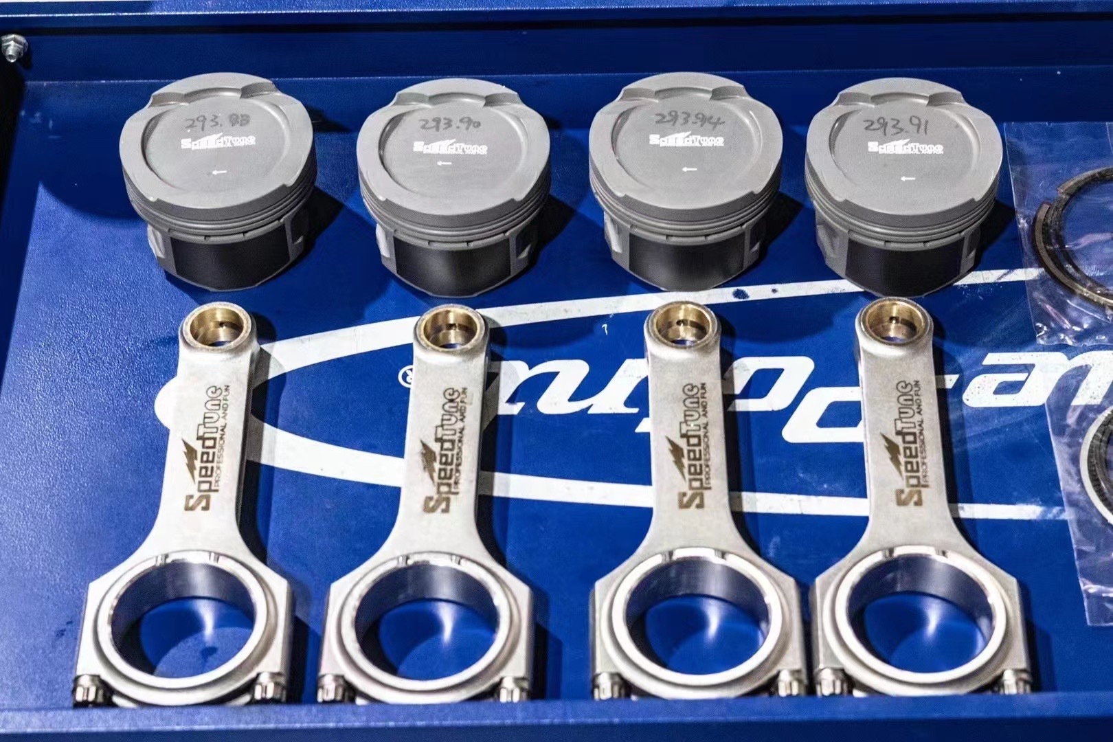 B48 & B48TU Forge piston and rods kit