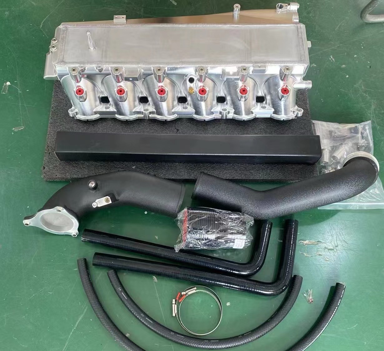 B58/B58TU INTAKE MANIFOLD 