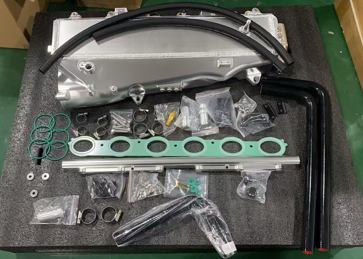 B58/B58TU INTAKE MANIFOLD 