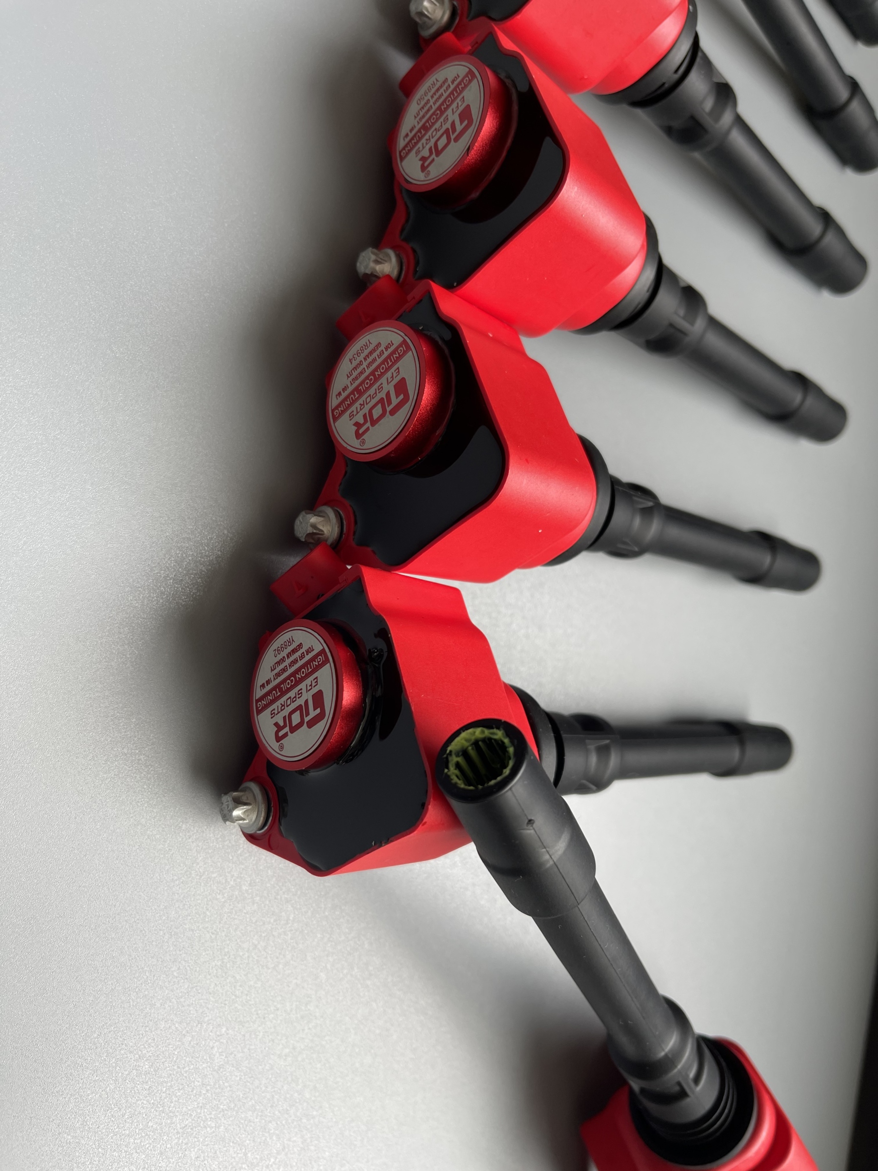 BMW X5 G05 X6 G06 G07 M 50iX Alpina XB7 50iX 500km OEM No.:12138692611 TOREFI SPOTS IGNITION COIS