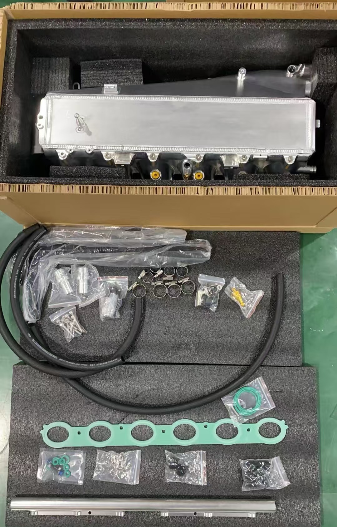 B58/B58TU INTAKE MANIFOLD 