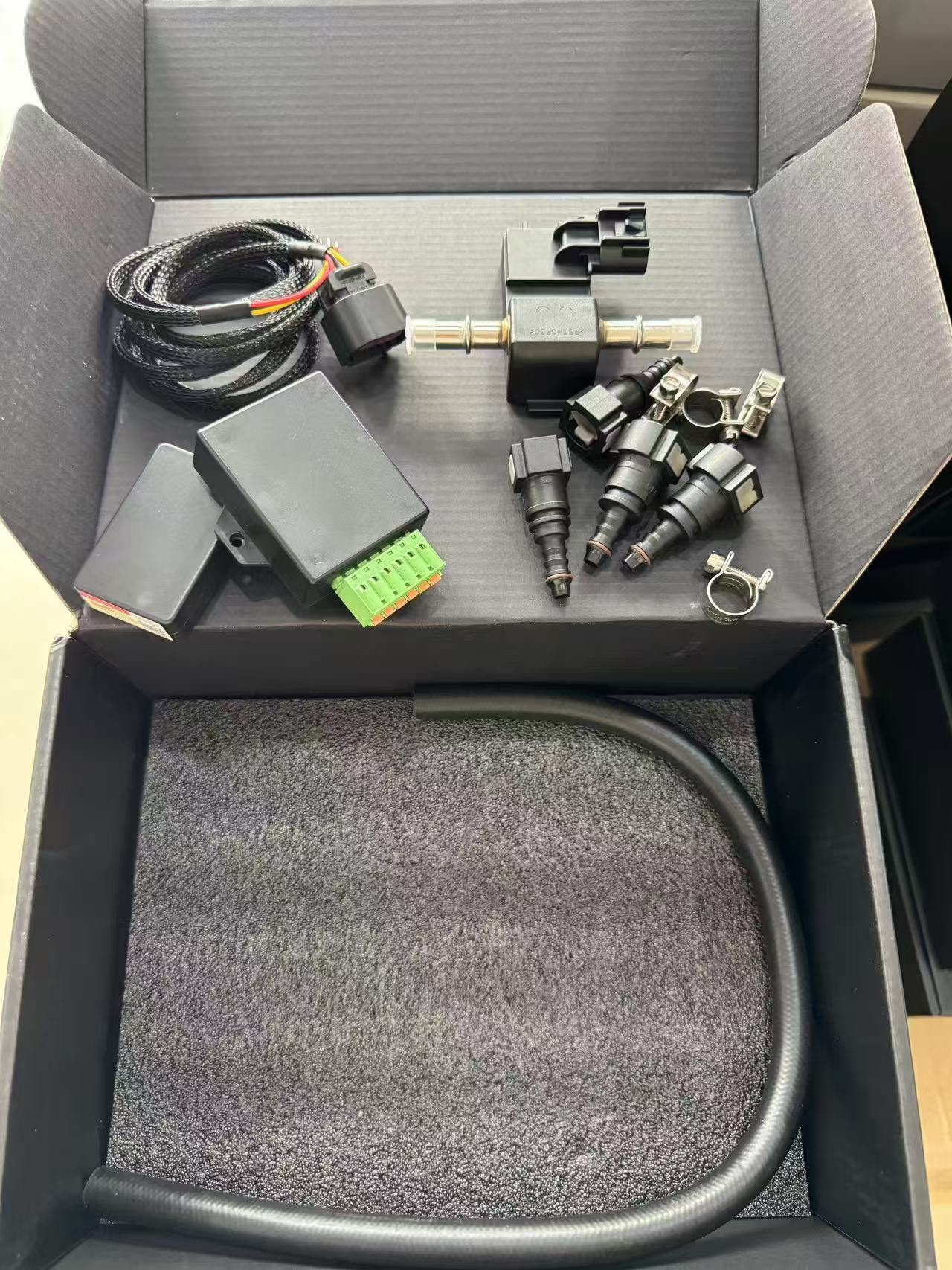 Ethanol content and fuel temperature monitoring