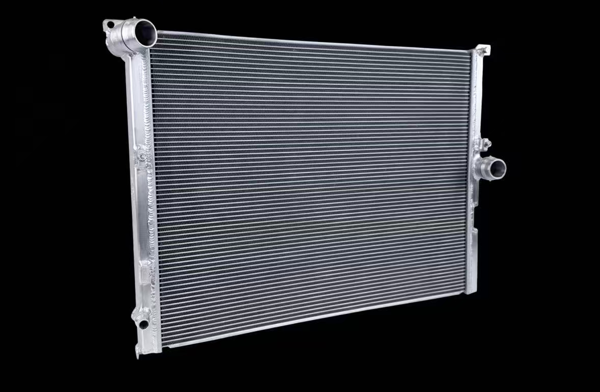 B58 Water tank, all aluminum, larger and thicker