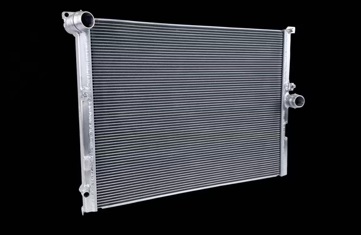 B58 Water tank, all aluminum, larger and thicker