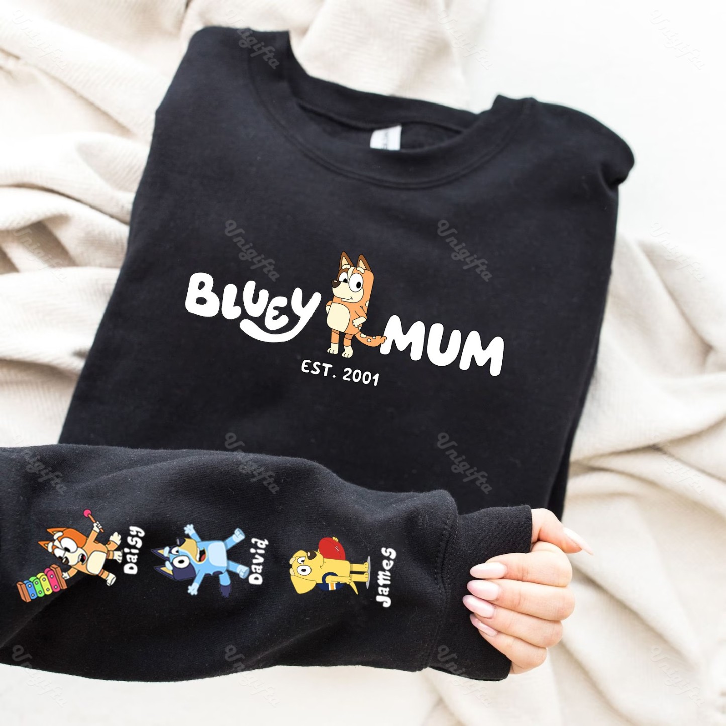 Custom Cartoon Mama Sweatshirt with Kid's Name on Sleeve