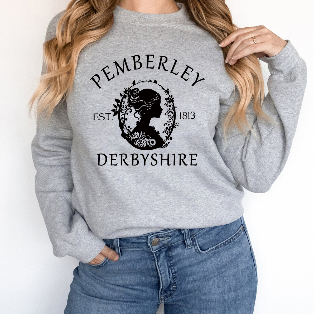 Vintage Pemberley Light Academia T-Shirt