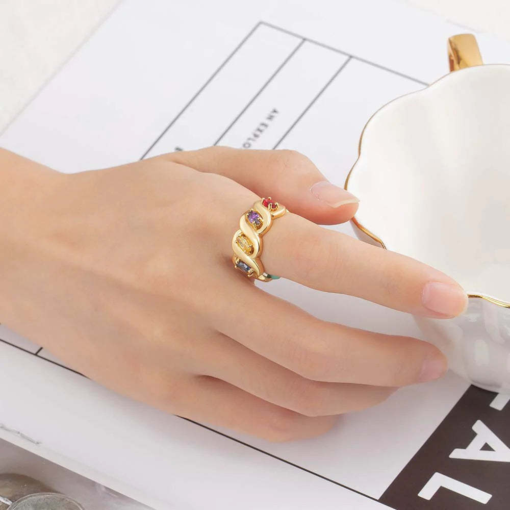 Custom Mothers Rings with Birthstones