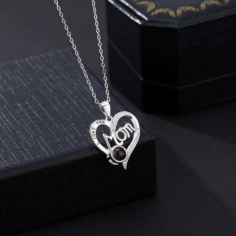 Love Projection Heart Mom Necklace❤️