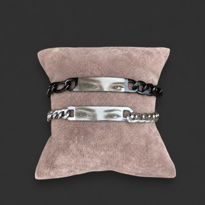 ✨Personalized Human Eye Bracelet/Necklace✨