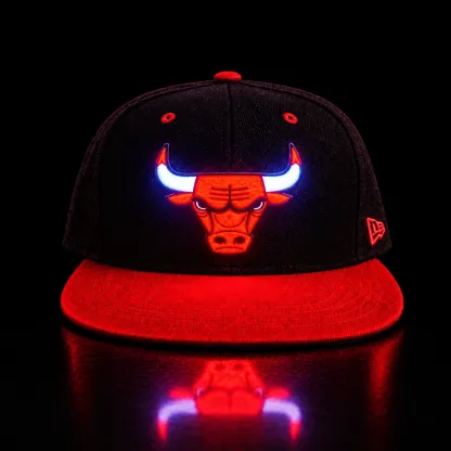 Chicago Bulls LED Light-Up Basketball Fan Snapback Cap