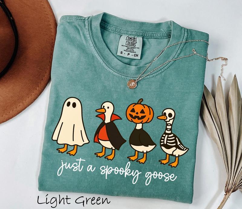 Adorable Spooky Goose Halloween Graphic Tee