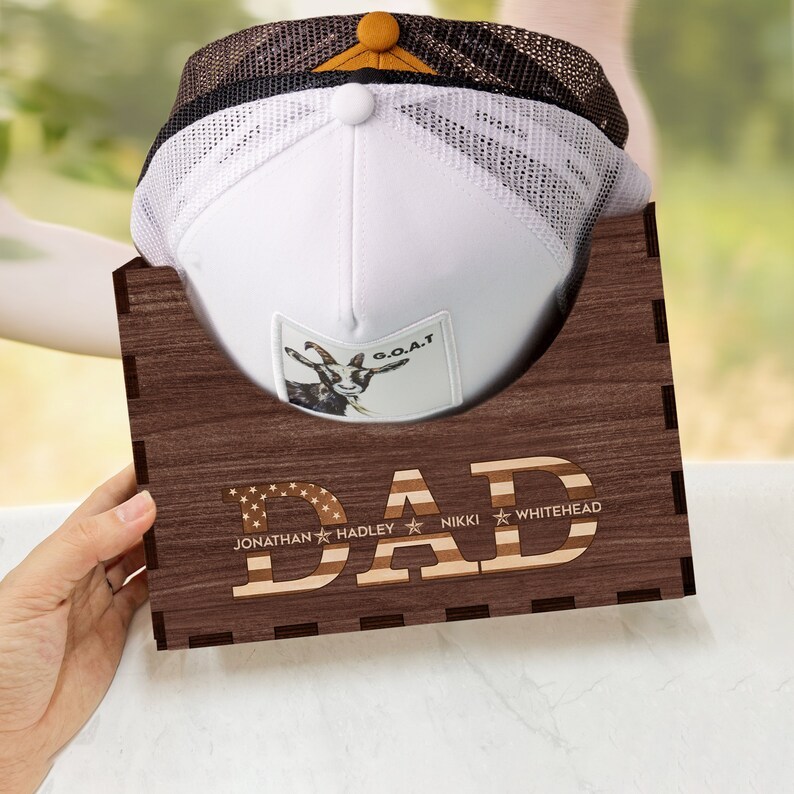 DIY Wooden Hat Holder, Custom Cap Holder With Family Names