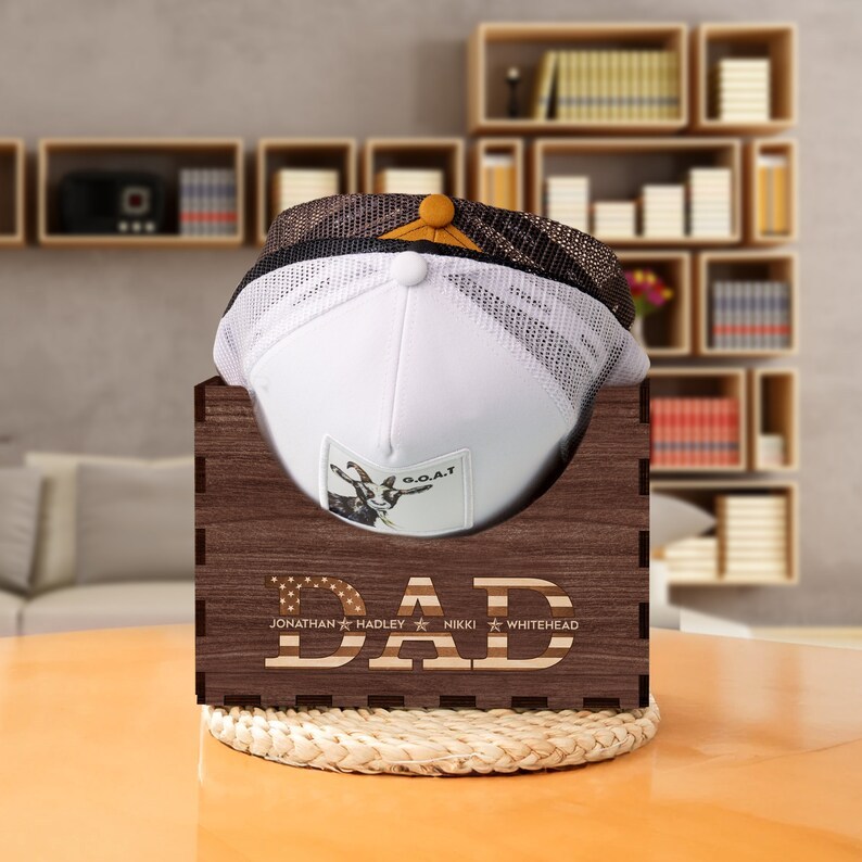 DIY Wooden Hat Holder, Custom Cap Holder With Family Names
