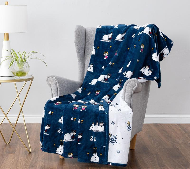 Snowman Winter Throw Blanket