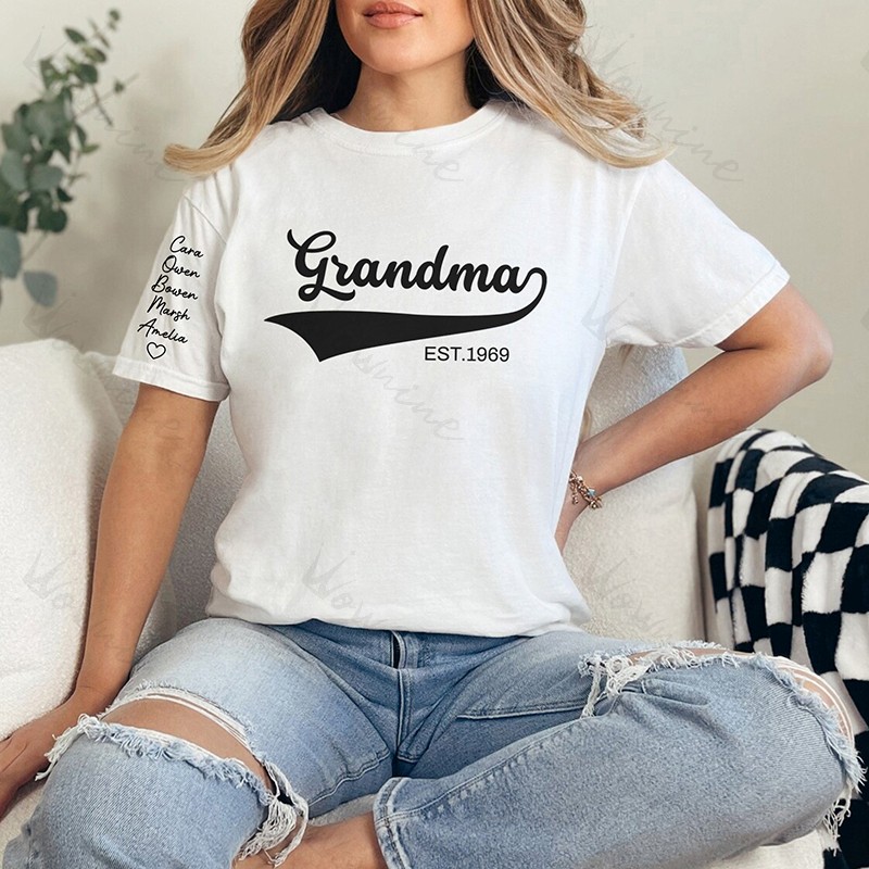 Custom Big MAMA With Kid's Name On Sleeve Sweatshirt