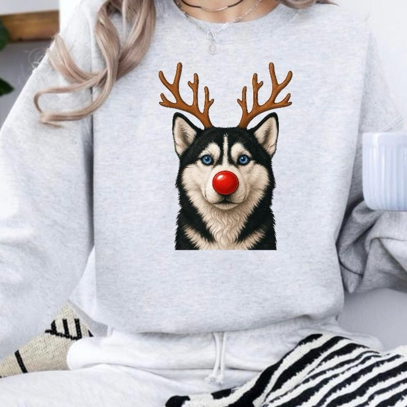 Custom Pet Reindeer Christmas Apparel - Personalized Dog/Cat Festive Sweatshirt & Hoodie