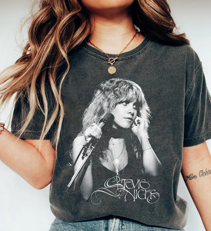 Retro Stevie Nicks Tour Shirt Gift For Fans 