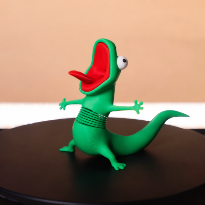 The Lizard RIDEBUDDY: Funny Motorcycle Handlebar Decor 🦎