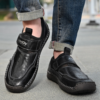 GARB Men's Closure Loafers With Round Toe