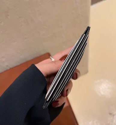 Classic GC Black Leather Wallet Card Holder