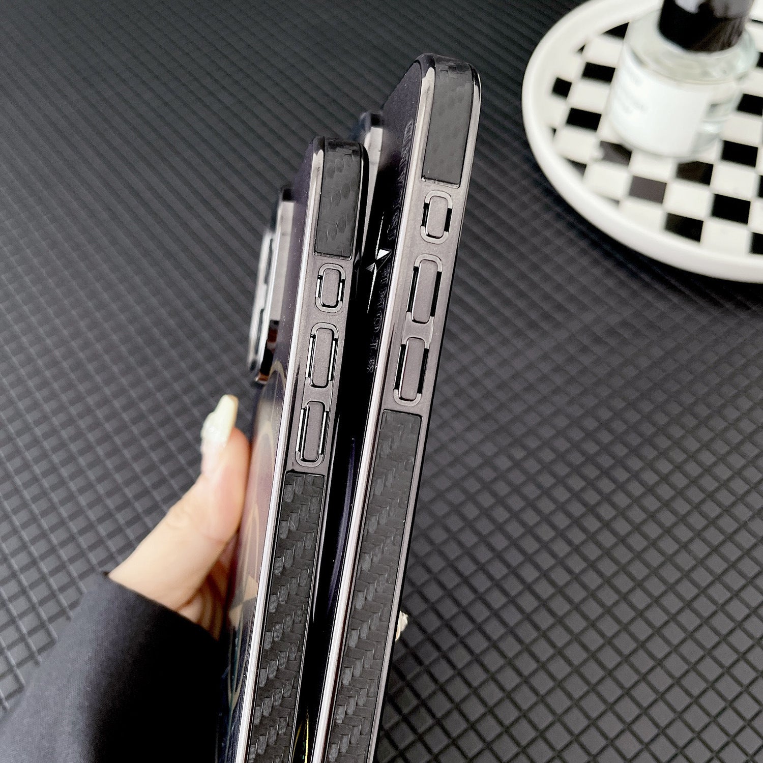 Retro SI iPhone Case Carbon Fiber Frame-BELKCASE