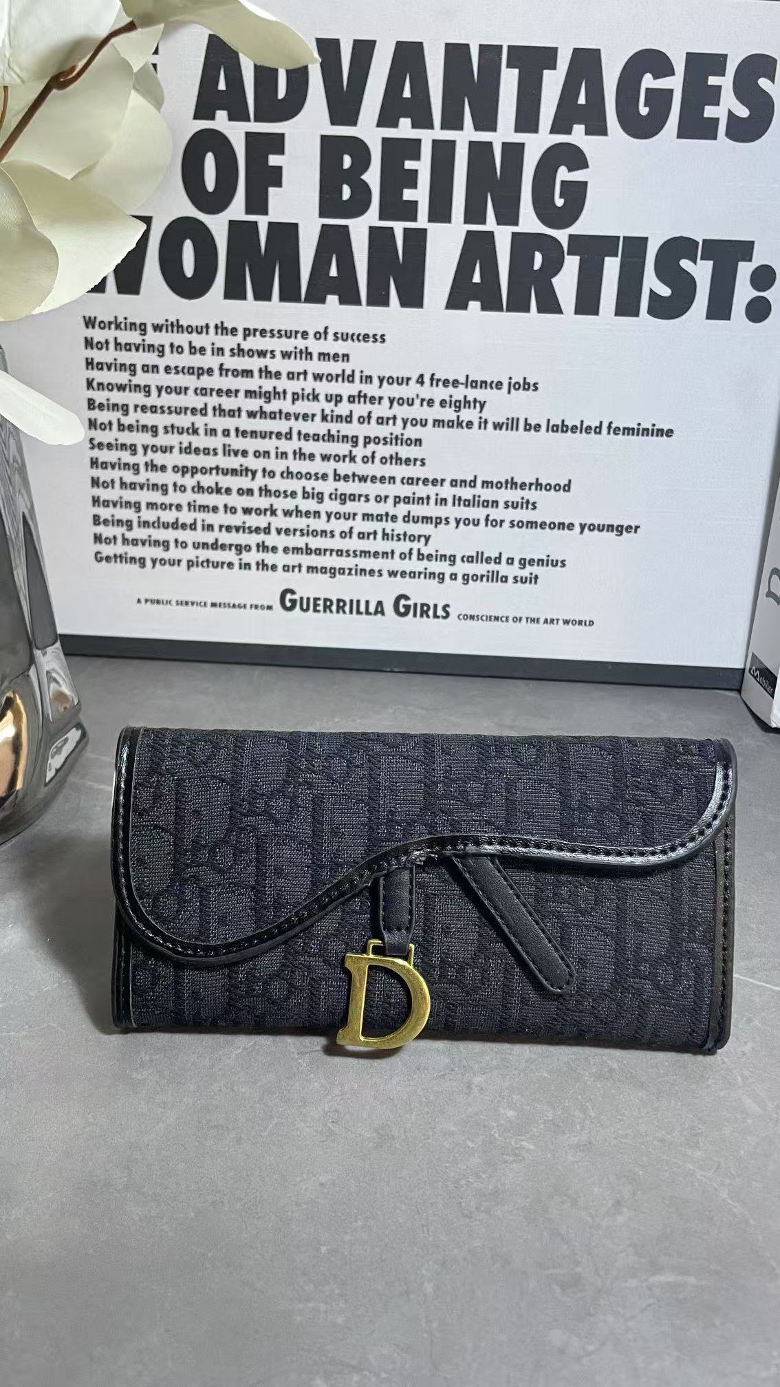 luxurious Leather Flap Wallet