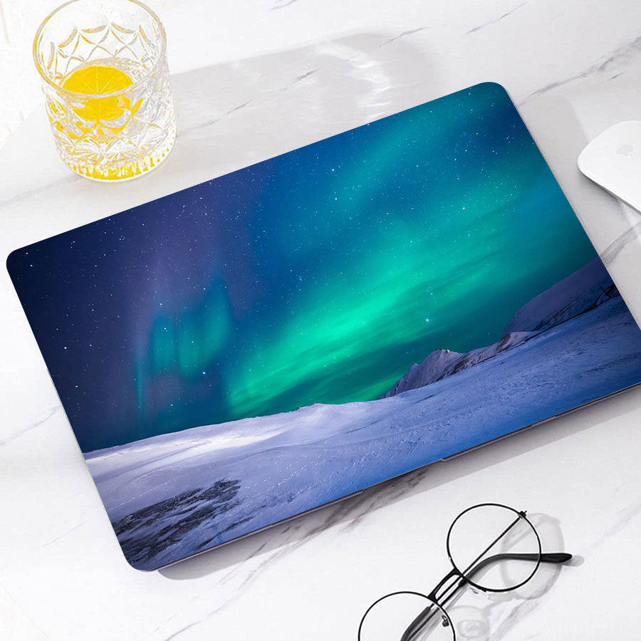 Aurora Macbook Case