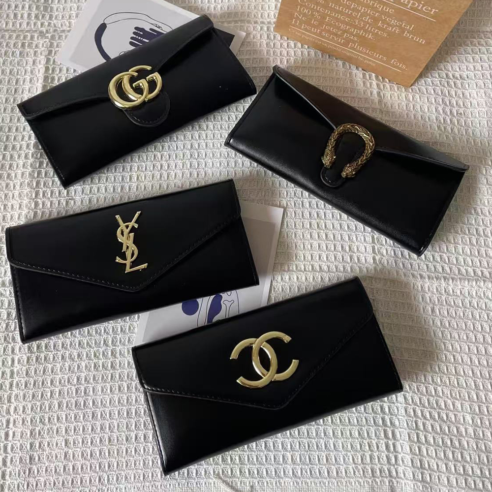 luxurious Leather Flap Wallet