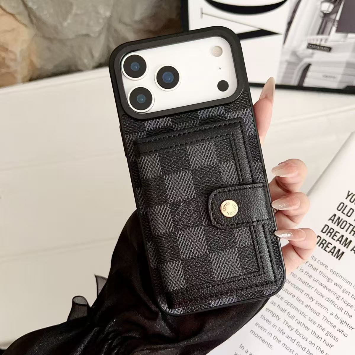 Louis Vuitton,Gucci Monogram Leather iPhone Wallet Case