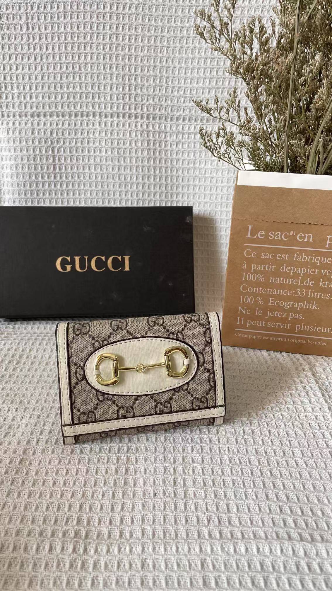 Luxury leather Wallet