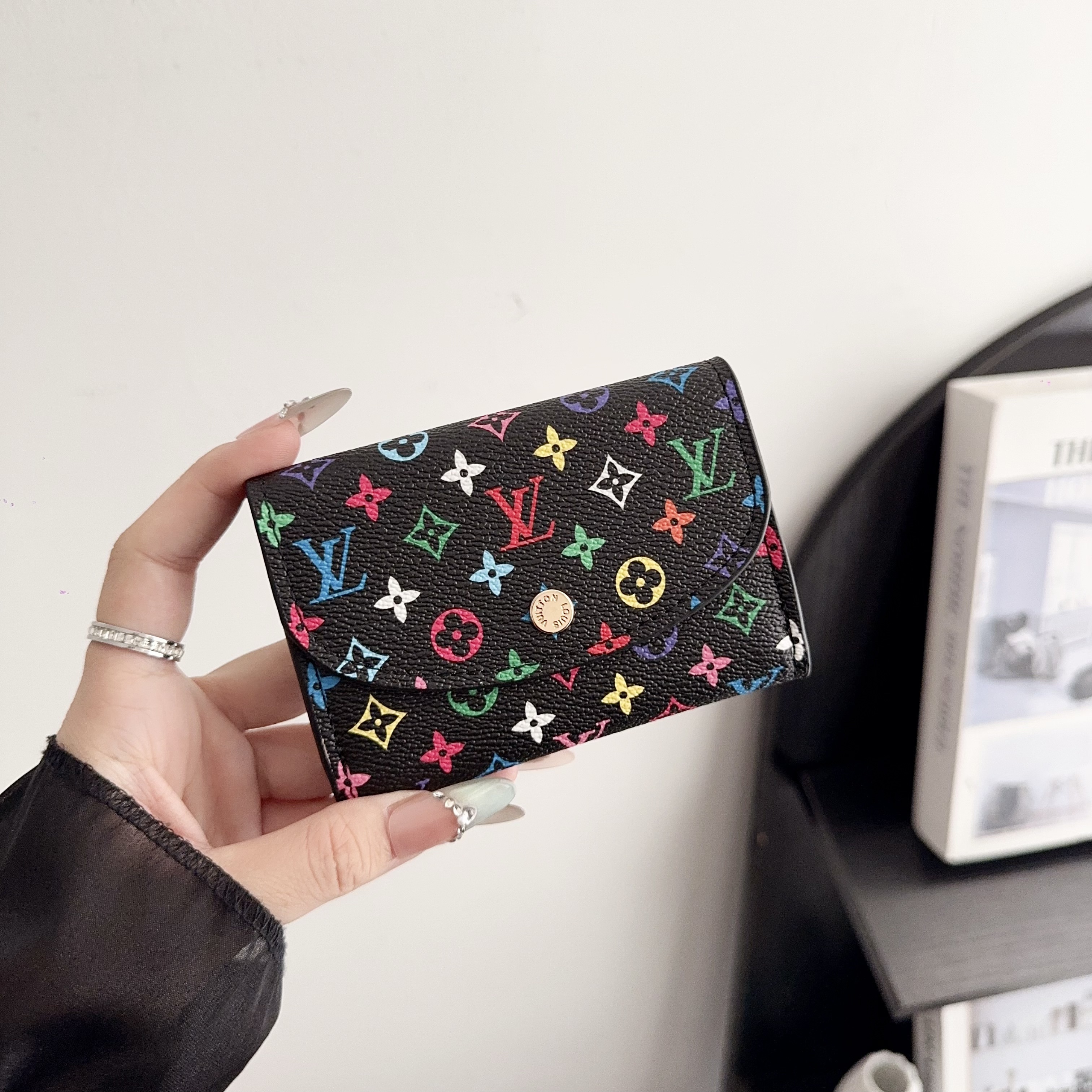 Louis Vuitton Luxury Leather Coin Purse