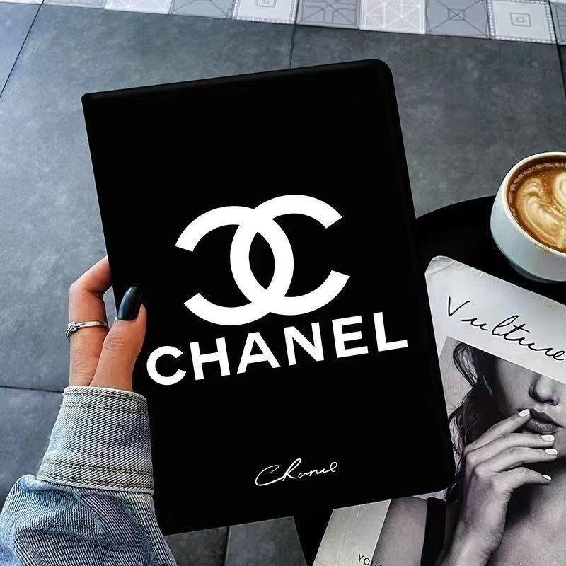 Leather Classic CC iPad Case