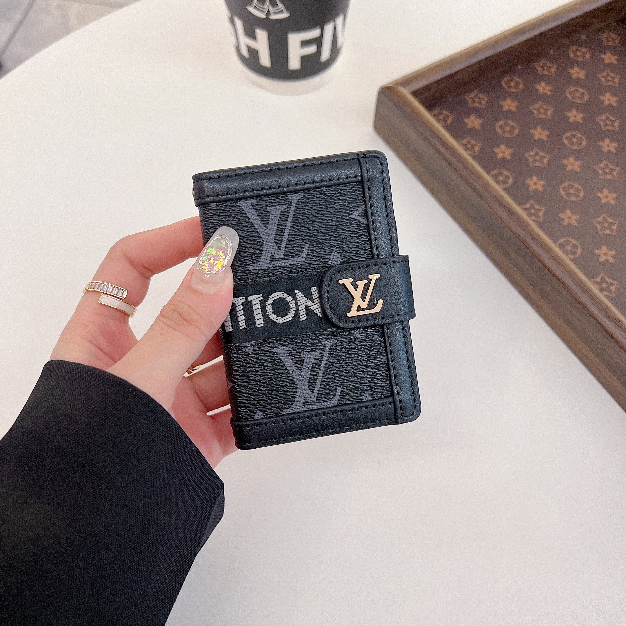 Luxury Leather Wallet Card Holder & Coin Purse With Snap Closure