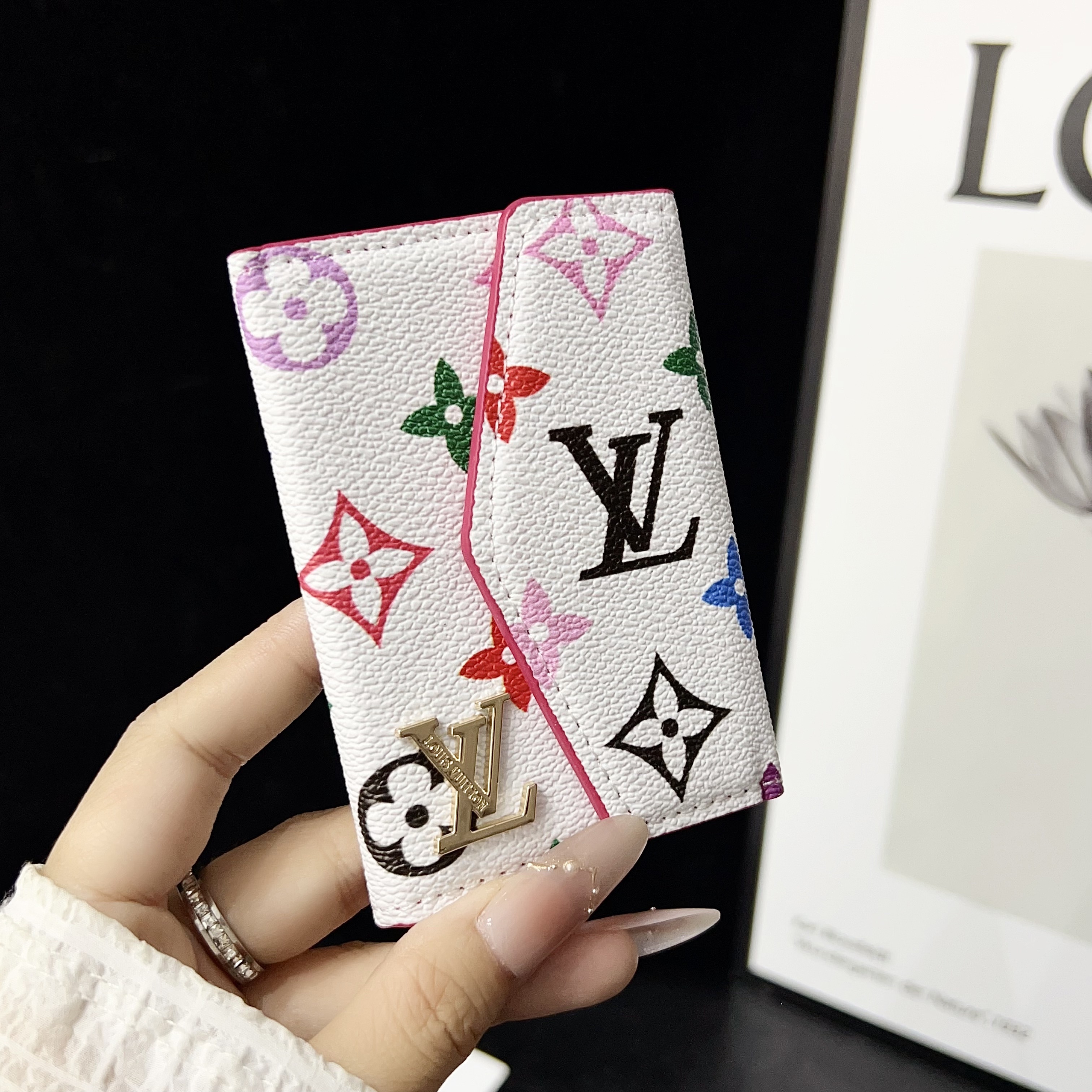 Louis Vuitton Gucci Luxury Leather Wallet Card Holder & Coin Purse With Snap Closure