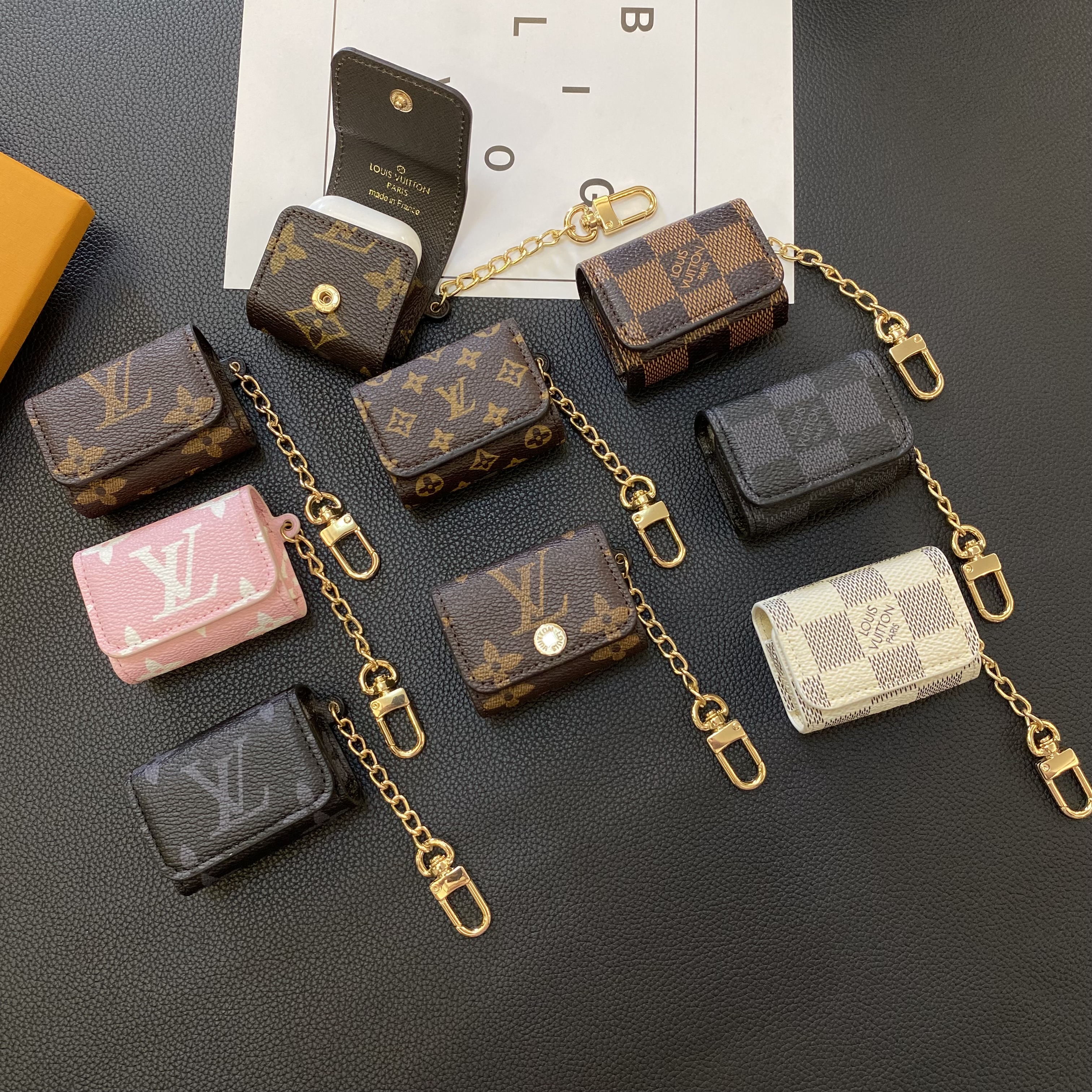 Classic Luxury Leather Airpods Case
