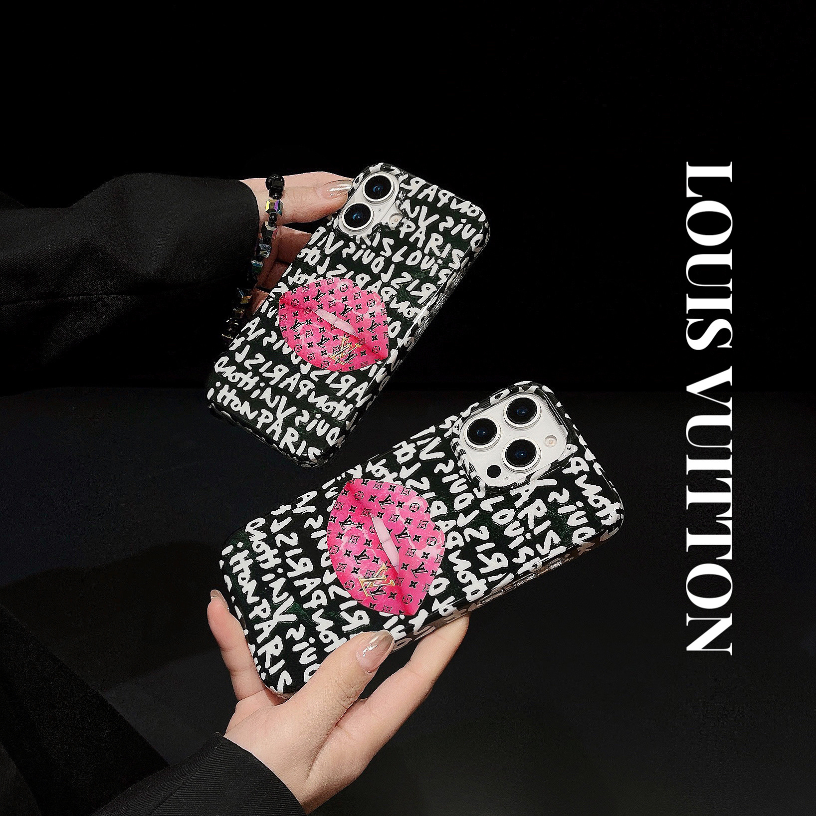 Louis Vuitton Du Meisha iPhone Case with Chain