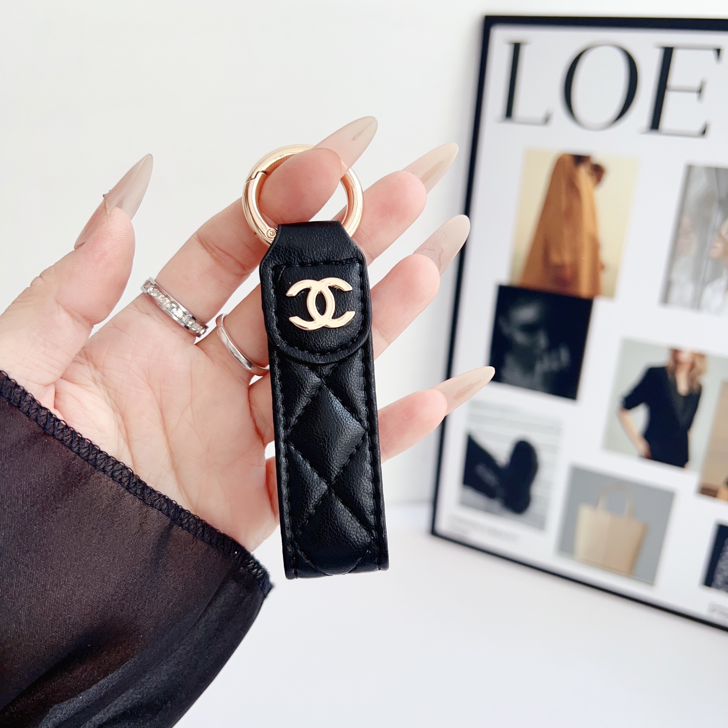 Chanel Luxury Leather Keychain