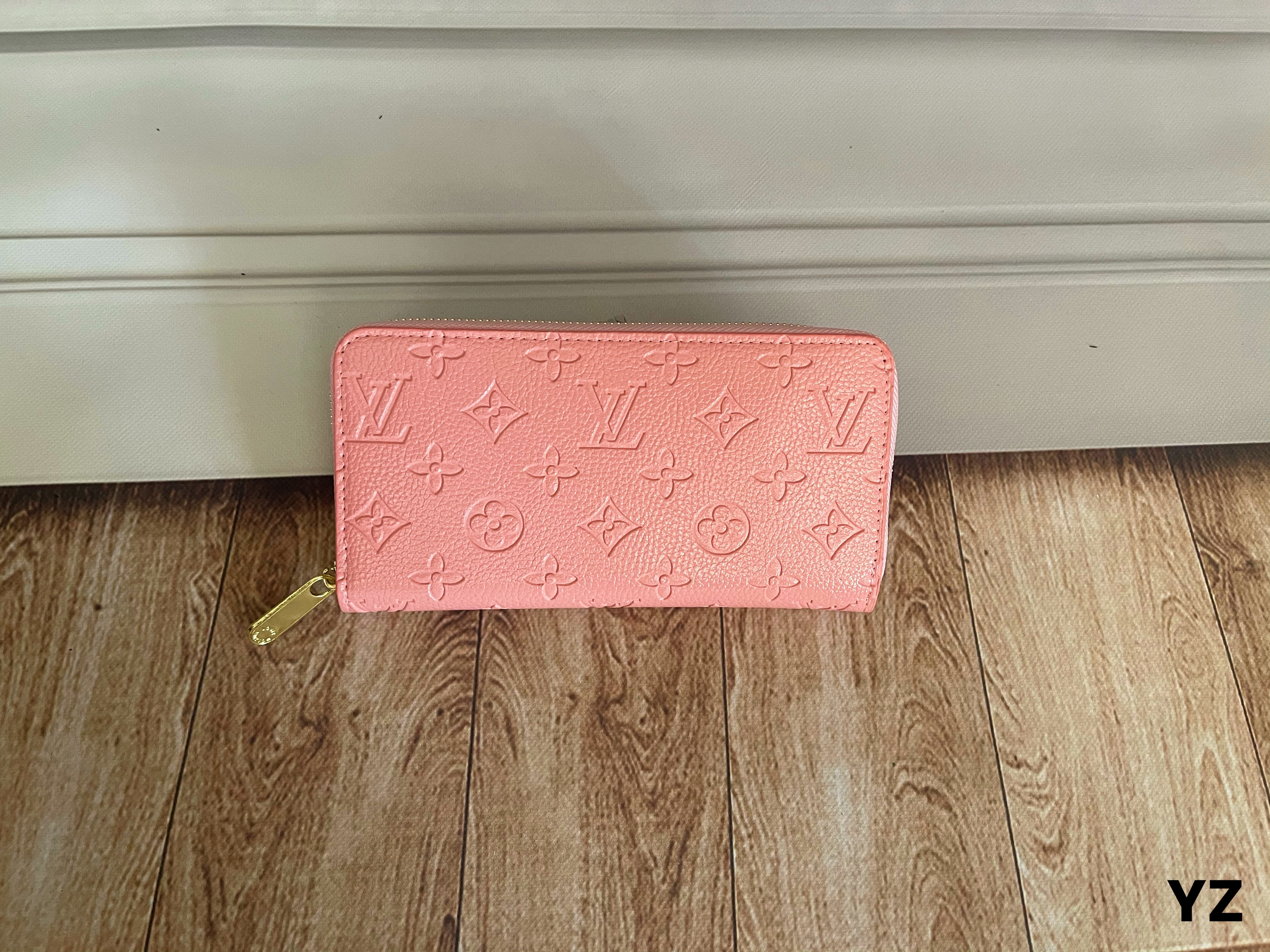 luxurious Leather Zipper Long Wallet