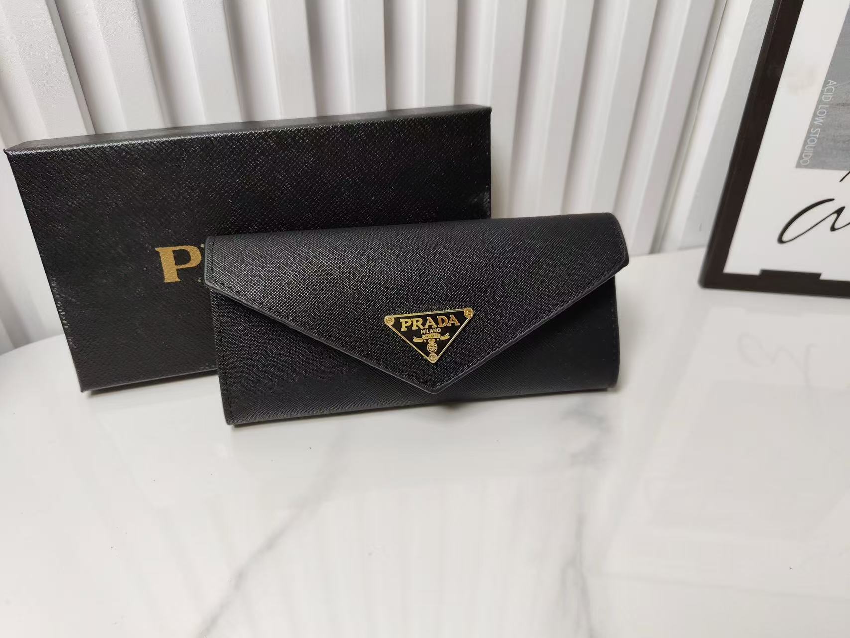 Luxury leather Wallet