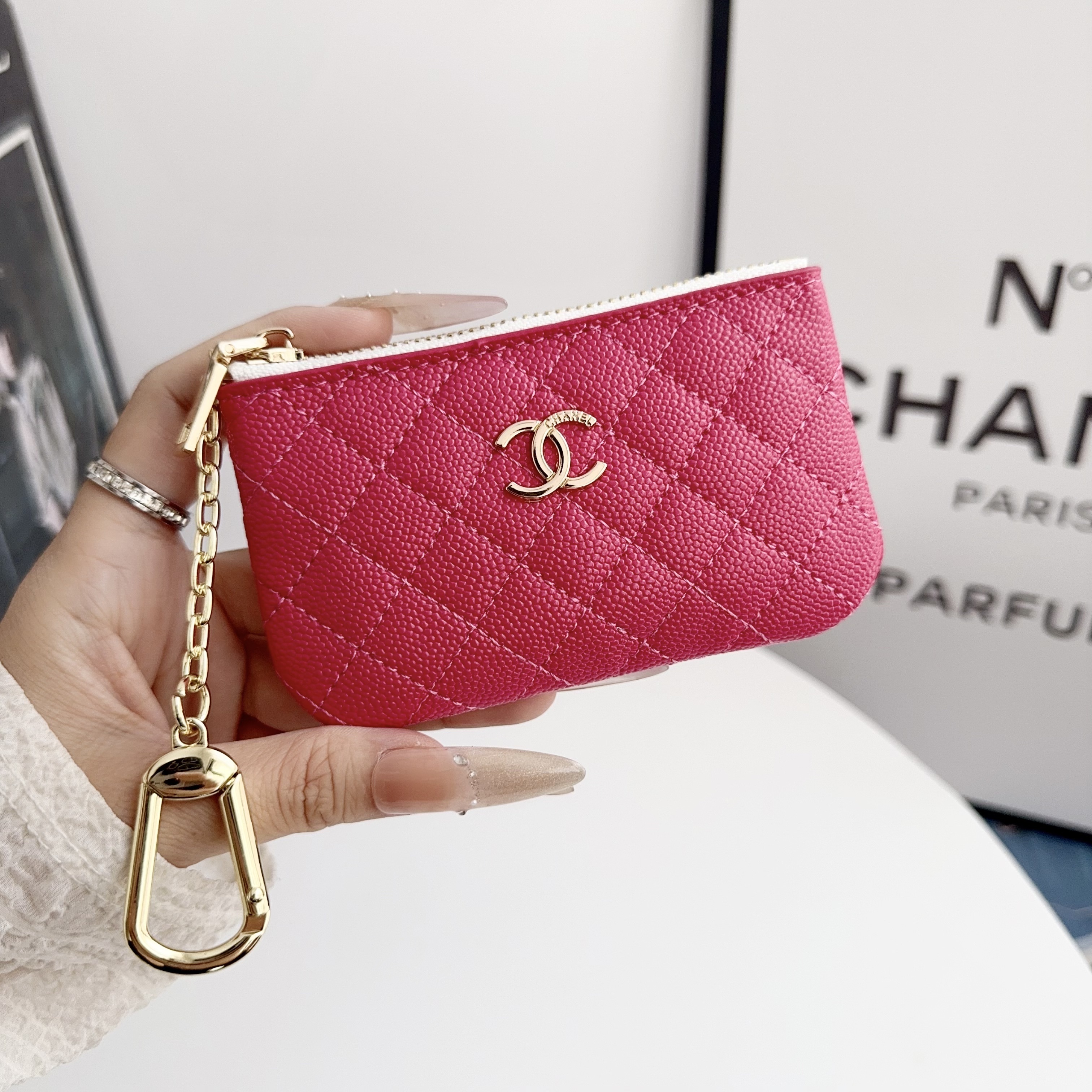 Chanel Luxury Leather Zipper Coin Purse