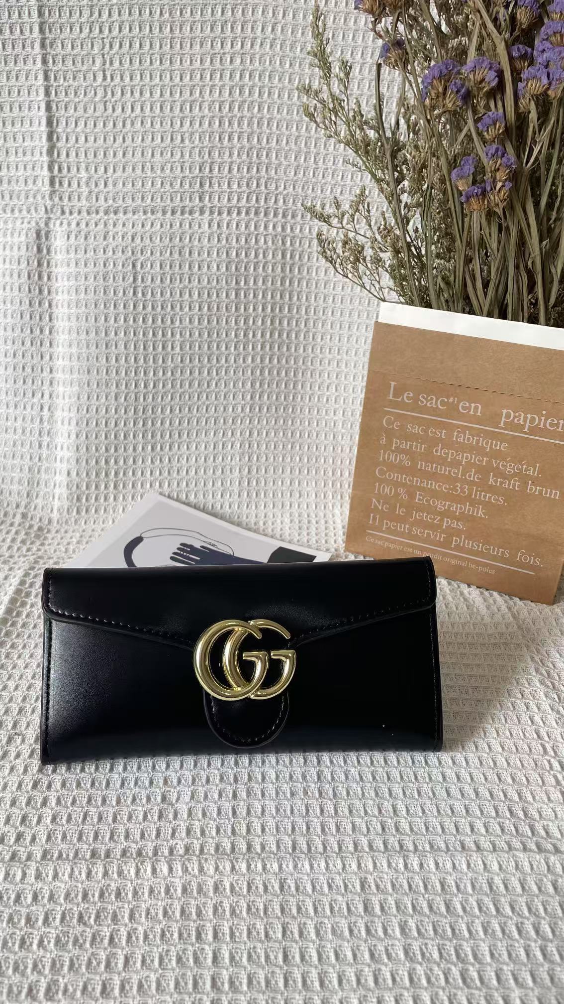 luxurious Leather Flap Wallet