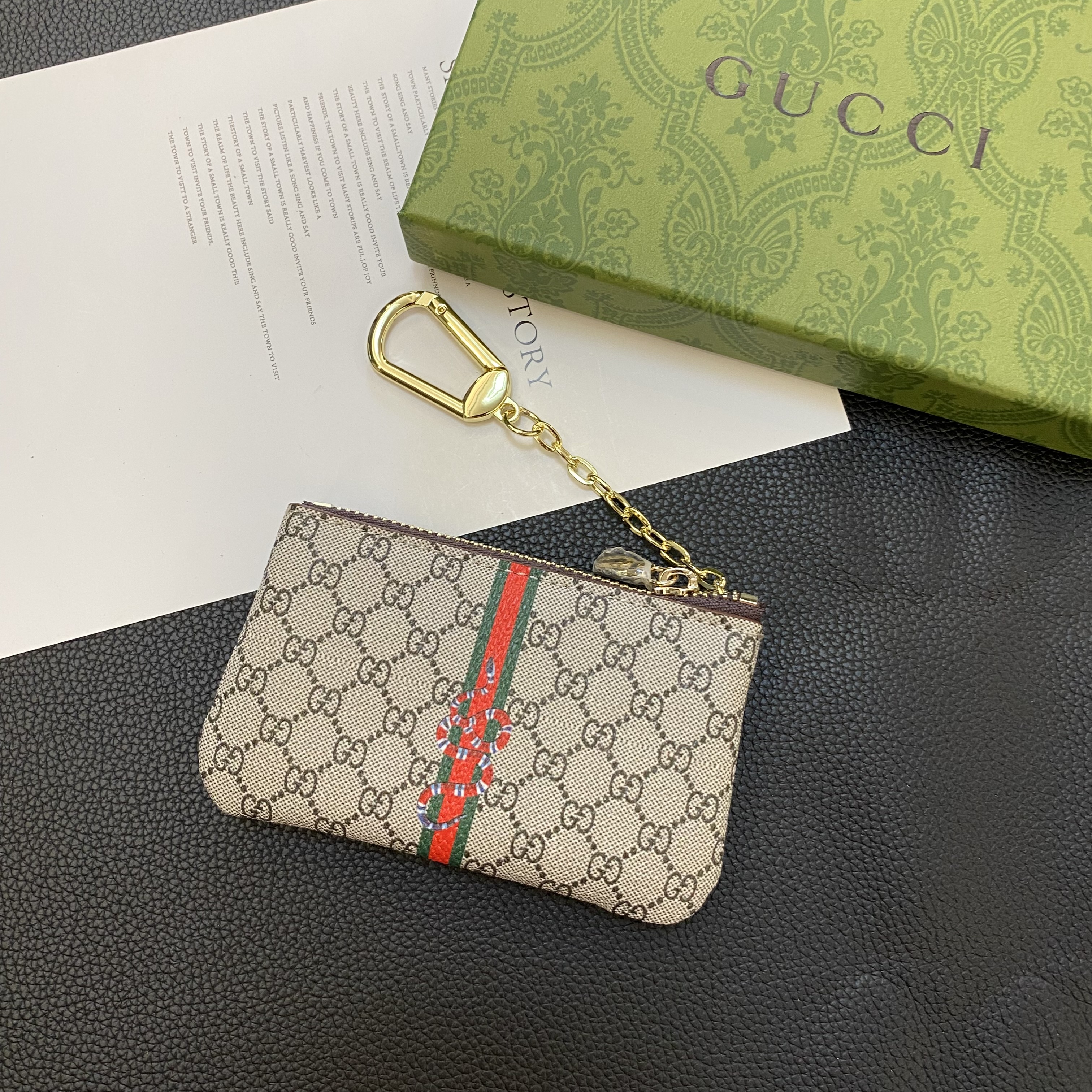 Luxury Leather Coin Purse with Zipper & Keychain
